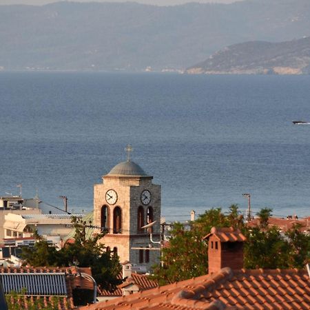 Pine & View Apartment Pefkochori Bagian luar foto